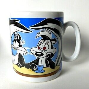 SOLD! Vintage Jumbo Warner Bros. 1997 Pepe Le Pew Hot Mug